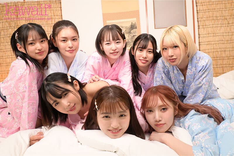 KAVR-338 [VR]8KVR×卡哇伊*女子学校<学校旅行版>当我被分配到女子学校时我完全受欢迎！ ！西本明沙、大藤爱丽丝、立花玛丽、斋藤亚美里、有栖麻衣、渚美月、仙石最中、仓本堇等8名性欲旺盛的学生被强暴的后宫逆9P乱交