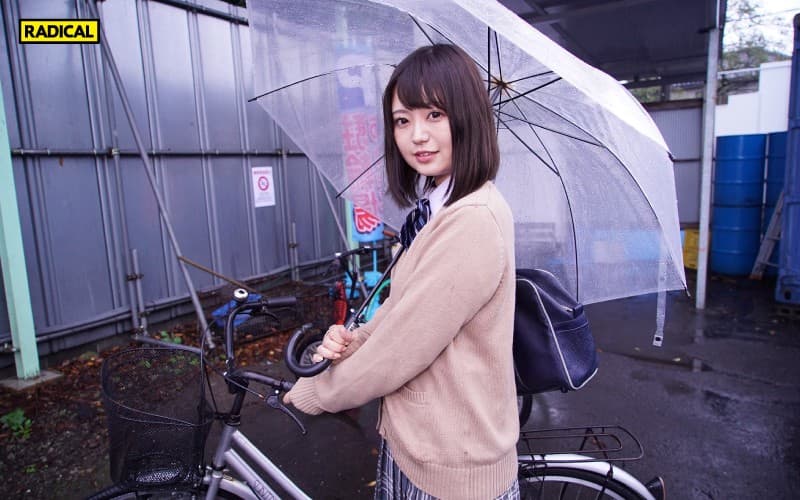 MANIVR-023 [VR]“自行车可以停在学校大楼后面吗？”有人可能会来的快感和快感！与 Yariman J 见面后 3 分钟内立即 Papa Katsu ○