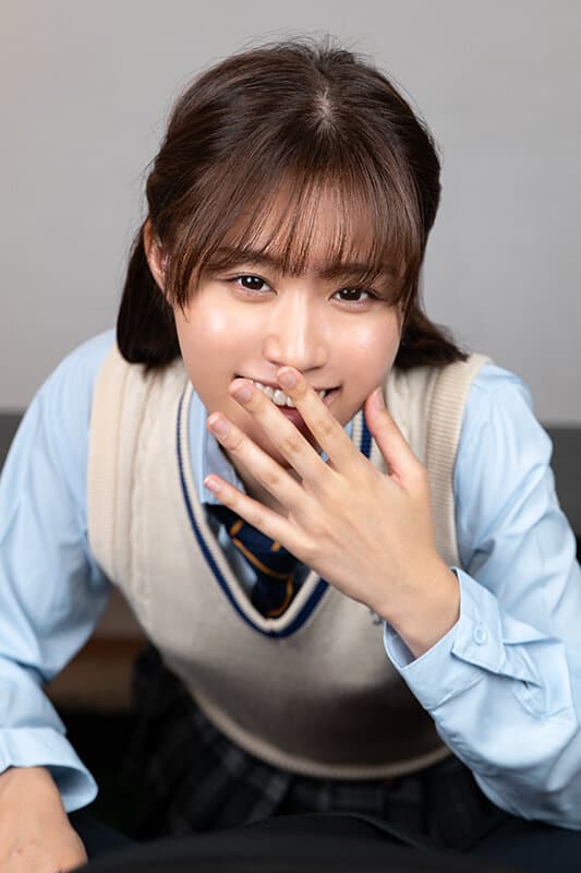 CACA-287 [VR] 童贞被取笑的哥哥半夜来妹妹房间的理由琴美りお