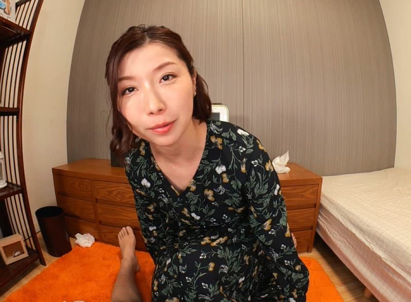 CABE-096 [VR] 夜晚●我的婆婆-我用油按摩进入的淫荡开关- 加藤ツバキ