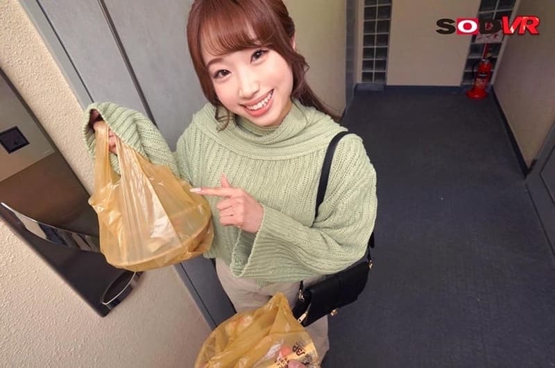 DSVR-1125 [VR] 住在隔壁的播音员，每次见面时总是用邀请我的眼睛看着我……在彼此擦肩而过的近距离内，用肮脏的话在我耳边低语，吸吮变得僵硬的鸡巴！以最舒适的方式失去童贞的荡妇播音员加藤結衣