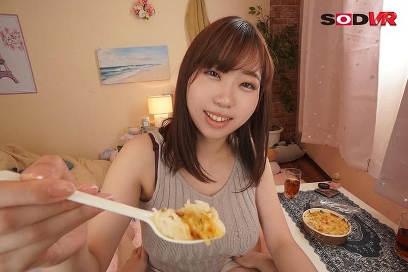 DSVR-1054 [VR]“因为即使你用胸部捏它也禁止爆炸”能够教早泄的我SEX的年长女友早見依桜