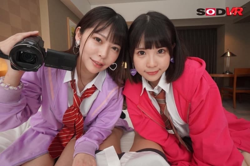 DSVR-1089 [VR] Saddle Taken VR Bitch J ○ 是鱿鱼，一边被相机拍到令人尴尬的身材 反向 3P Hinako Mori Nanami Yokomiya