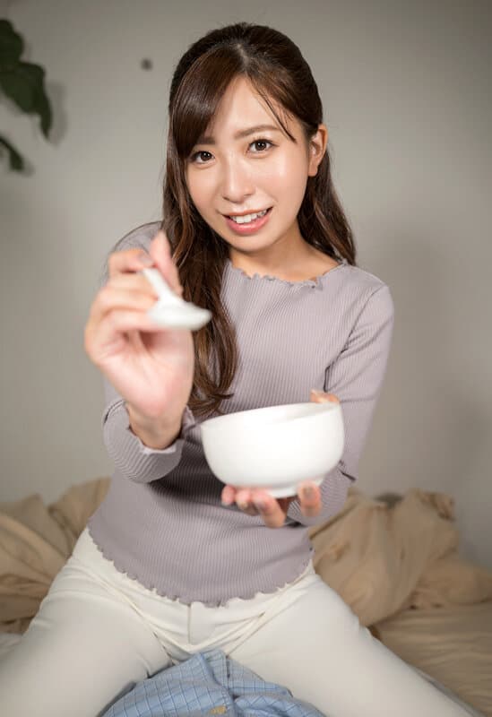 CAFR-518 [VR] 卧床之智● 吃掉宝的美女保姆的耳语反转弘中優