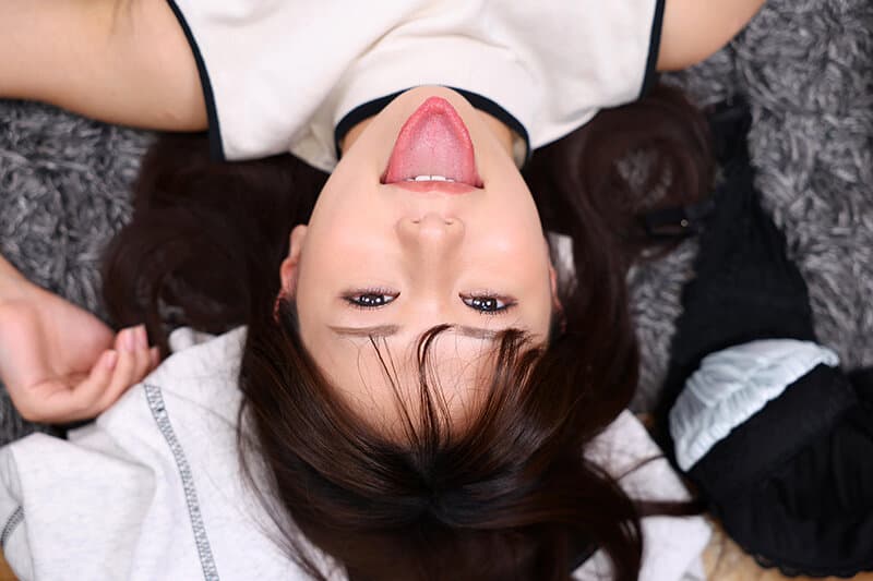 URVRSP-497 【VR】【8K】彼女が卒業旅行でいない間に、本当はずっと好きだった大学の同級生と滅茶苦茶中出しセックスした。五芭