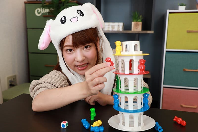 VRKM-098 [VR] 天花板特殊角度 VR ~ 来自 あべみかこ 的礼物 ~