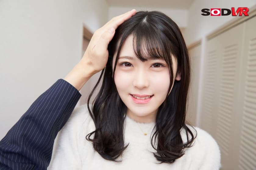 DSVR-1133 [VR] 从受欢迎的咖啡女郎出道AV，从头到尾接吻的Akari。