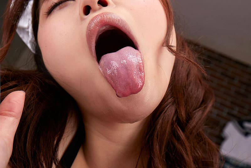 VRKM-363 [VR] World ○ Tani Peeing 女仆坐月子案 全身感觉怪怪的，从淫秽的下半身喷出很多 望月あやか