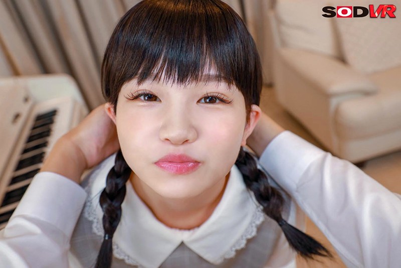 DSVR-791 [VR] 三年级二班春酱 142cm 钢琴课时猥亵