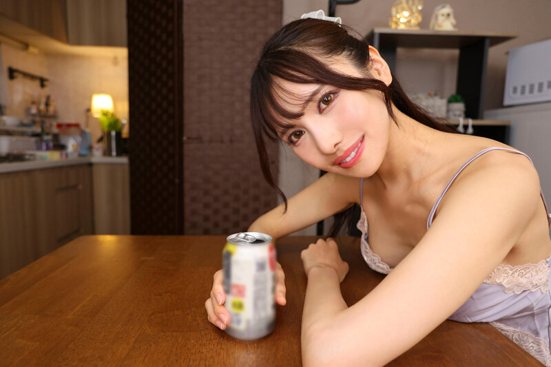 SAVR-851 【VR】老公不在的夜晚我被叫出，直到早晨多次紧密骑乘位中出NTR 花衣椿