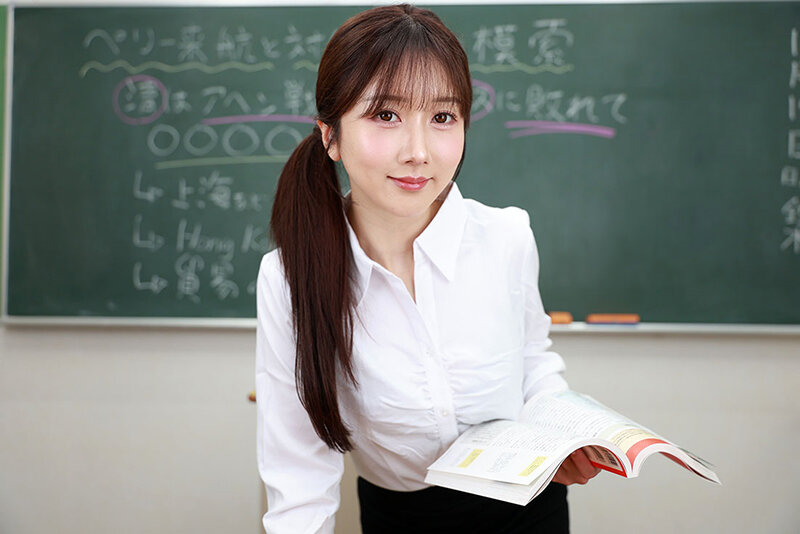 VRKM-1666 【VR】全裸女教师 大槻响