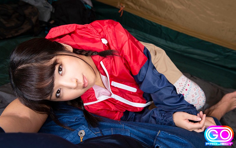 GOPJ-465 [VR] 总部戏剧性的超高画质鼓励在营地通宵做爱！回荡在森林中的爱的呐喊！ ！！