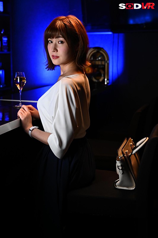 DSVR-735 【VR】【B型女人好色】如何说服对手势、性格、爱好、性一无所知的B型女人VR藤森里穂