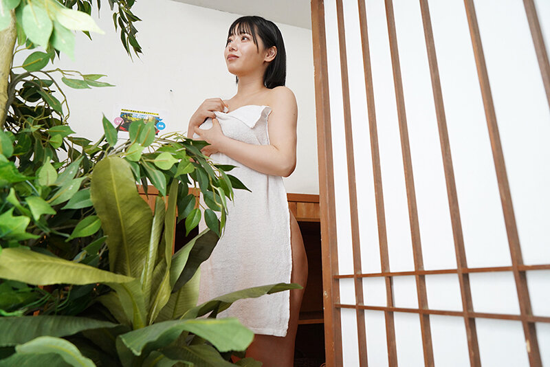 PXVR-333 【VR】催情之汤 觉醒的爆乳H杯极尽榨精 九井奈绪 【8K】