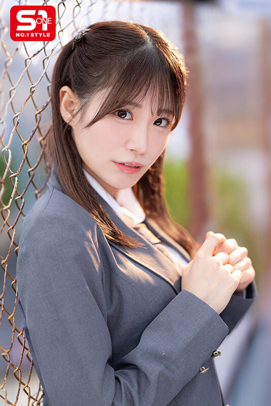 SIVR-446 【VR】迟到的青春「喜欢你。想留下最后的回忆」毕业前夕被校园偶像未步奈奈告白…在校期间才能实现的偷偷校园情境×制服性爱