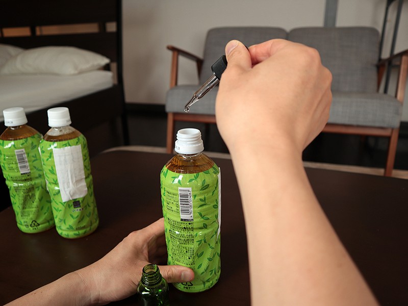 PXVR-026 [VR] 超酷的厚脸皮侄女吃到饱！如果你设置了一个壮阳药以免被抓住，你无法抑制你的性欲，你的腿是张开的！被一个原始的下巴恳求的女儿唤醒！ 葉月もえ