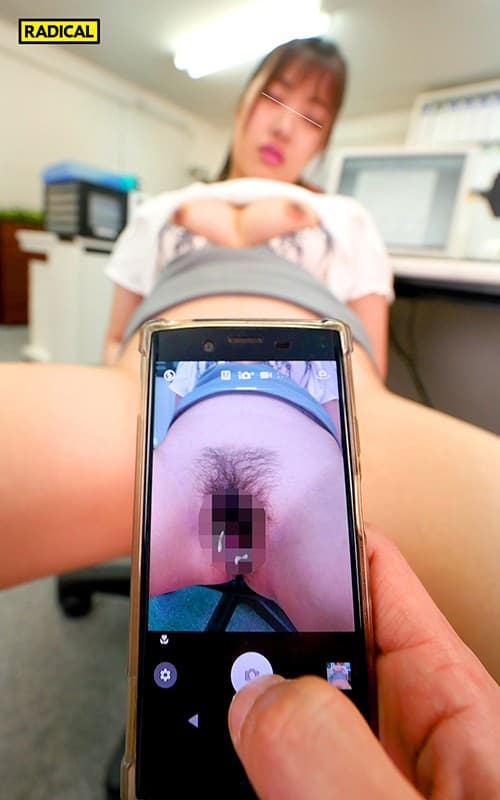 MANIVR-006 [VR] 被激怒却有肉体的海归孩子的聪明同事躺着安眠药和阴道射精！即使你醒来，你也可以射精和阴道射精！ ！！