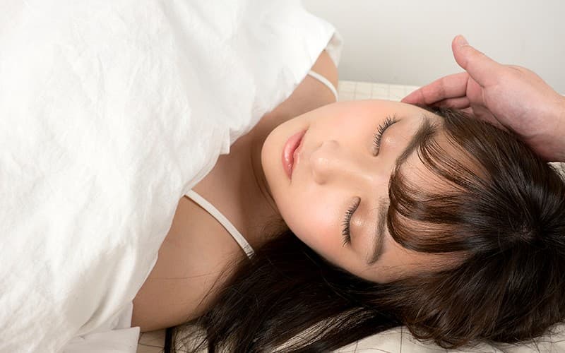 CAFR-406 [VR] Thinking About My Stepsister’s Unreal Body While She’s Out! Praying She Doesn’t Wake Up When I Put It In! Kaede Ito