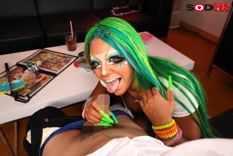 DSVR-669 [VR]#濒危物种GAL【极稀有挖掘！ ] 丰满丰满的棕色黑色 gal 和补偿约会 VR，可以在卡拉 OK 中射出真的 gachinko 抽搐暨 ww