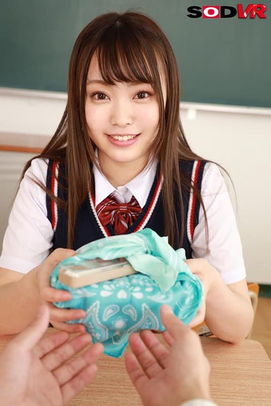 DSVR-690 【VR】【NTR的新类型BSS】我先喜欢了…因为熬不下去，被别的男人带走，不得不炫耀SEX……