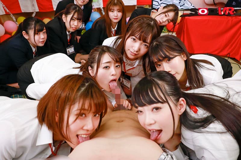 DSVR-740 【VR】【超级哈林】SOD女员工范大感恩新员工巴士游VR只邀请你！ 10位清新可爱的人，4小时的大射精祭！ ！！