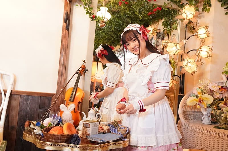 WPVR-210 [VR] 认真服务你的乳头……我自己的洛丽塔女仆花音うらら