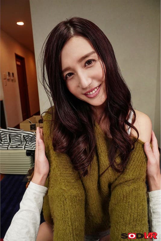 DSVR-618 [VR] 与被关西方言宠坏的超美女友从头到尾亲吻100次 SEX 古川いおり