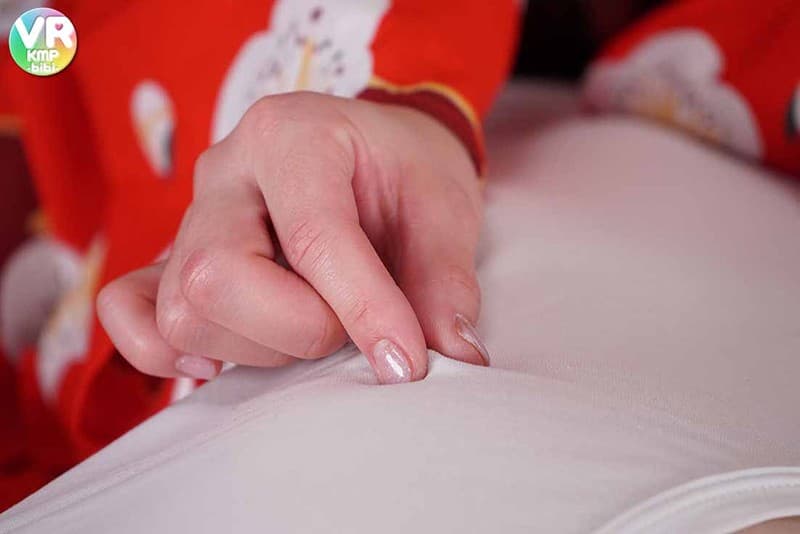 CBIKMV-042 [VR] 极品贱人的精液淫语不停的乳头射精！提名率 No. 1 重复率 120% Mio