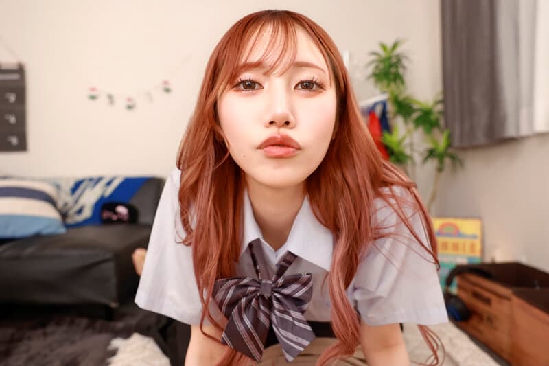 KIWVR-799 【VR】初次拥有女友的处男哥哥被多管闲事的辣妹妹妹斋藤亚美里教授性爱技巧