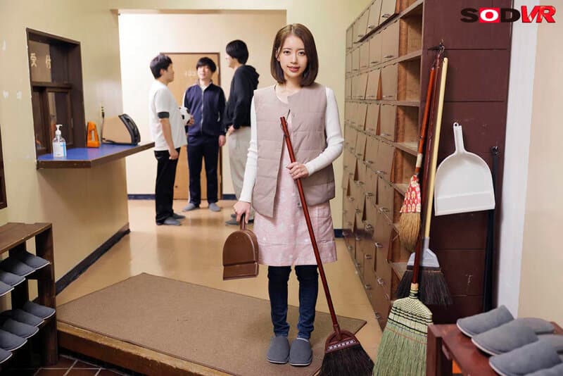 DSVR-1541 【VR】体育大学の人妻寮母さんはお風呂にはいってきて性欲あり余る身体で僕のチンポを欲しがるります。 美咲かんな