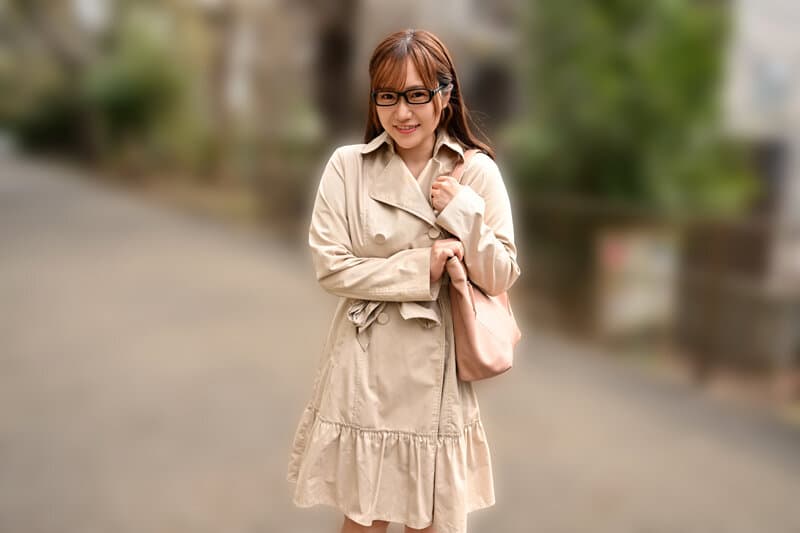 VRPRD-133 【VR】表面朴素实则狂野，一夜不拔尽享内侧变态性爱 若菜穗乃