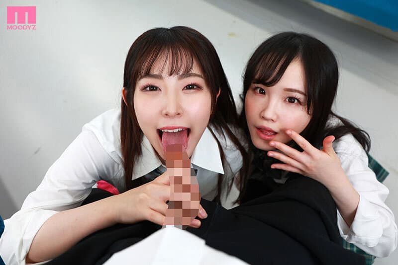 MDVR-245 【VR】MOODYZ VR七周年纪念作品！！毕业前的半年…被三位美少女JK告白并不断追求的青春校园生活VR！！8K高清画质，带你虚拟穿越回闪耀的校园时代！！