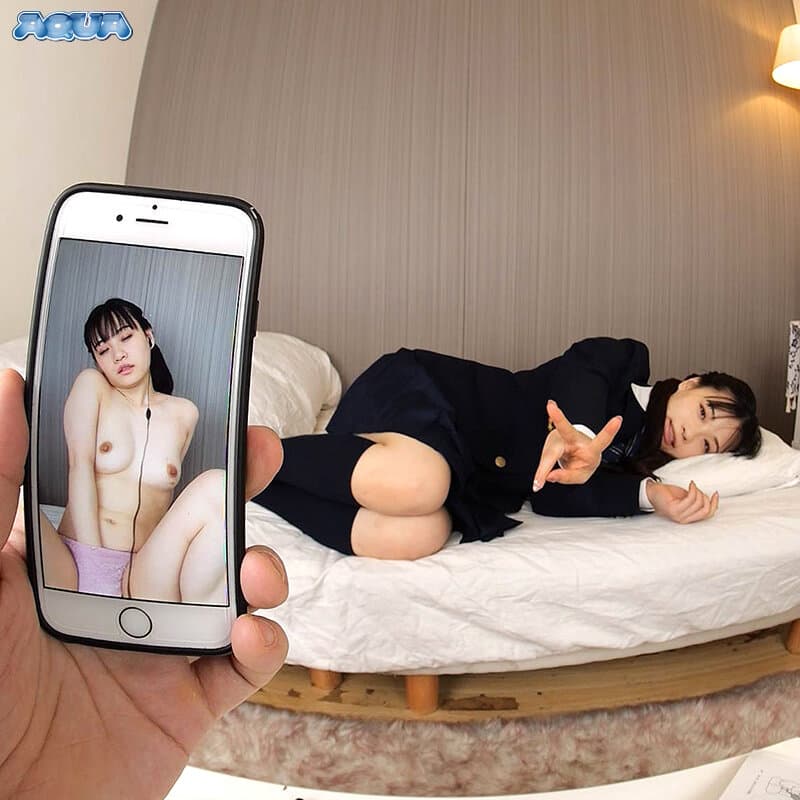 AQUMA-109 【VR】偷偷观看网络情色视频并DIY，却不被眼前人发现