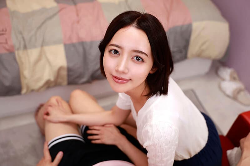 SAVR-775 【VR】禁欲中的她在遭遇抢劫后被关进牢房，却因性欲失控隔着铁栅栏索要我的下半身 美咲康奈