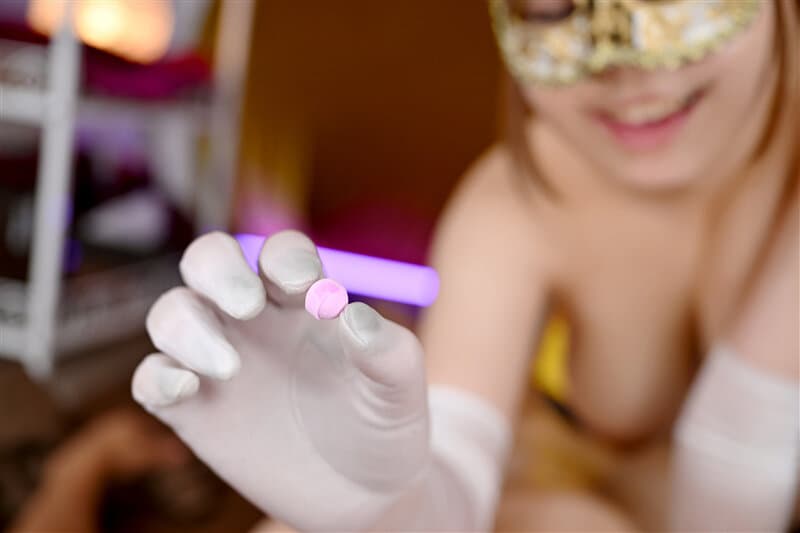 NKKVR-078 [VR] 泡泡强！ ！ 【超感性情色VR】巨乳萝莉演员阵容折磨你82分钟无尽快感课程！ ！在我开了 23 枪之前我不能回家。