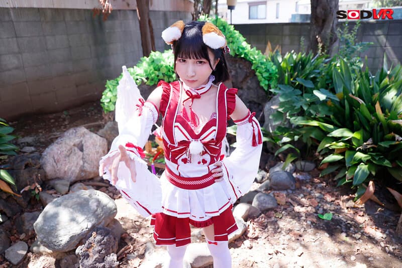 DSVR-1422 【VR】「ニンゲンのオスはこうすればワシを崇めるのじゃろ？」二千年ぶりに現世に舞い降りた無知で好奇心旺盛なのじゃロリ女神様！信仰心を高めるため、ボクのチ●ポをしごいてしゃぶって中出しSEX！ 由良かな