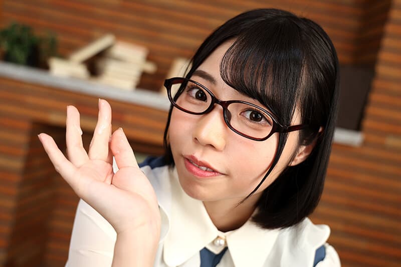 VRKM-1044 [VR]我被一个肉欲卑鄙的文学荡妇以我的外表无法想象的女牛仔姿势挤压二之宮りえな