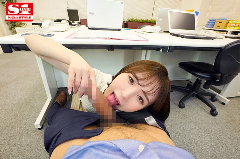 SIVR-288 [VR] 口交，射精，清理，再次射精…我被嫉妒的高级荡妇办公室女士戴绿帽子，超级奶嘴技术绝对会让你射精。 miru