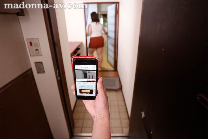 JUVR-176 [VR]“其实我不想做真人秀。”超性感女星藤沢麗央首次亮相MadonnaVR！ ！下午只有我丈夫不在的时候，性公寓301房间