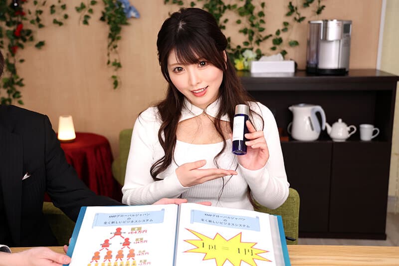 SAVR-750 【VR】被四位辣妹诱入鼠会，竟是狂欢天堂！亚香里的诱人SEX篇 新村亚香里