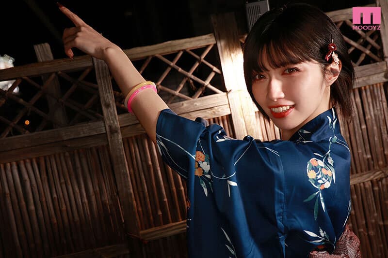 MDVR-375 【VR】“我…真的该和他结婚吗？”在老家夏日祭上重逢一直单恋的青梅竹马，强行带她到酒店，倾注所有的爱，让她成为我的女人 石原希