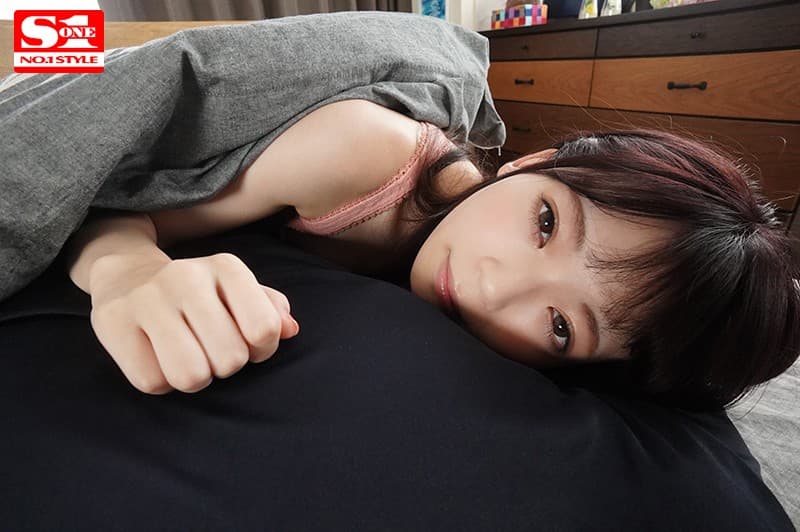 SIVR-105【VR】僕の彼女はAV女優‘槙いずな’クールな印象だったけど実は人懐っこくて笑顔が超似合う！ 甘えん坊で常にベタベタ密着！耳元で挿入おねだりイクイク早漏VR