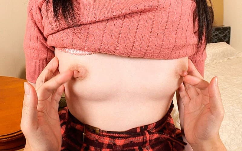 CACA-241 [VR] 男人被奶嘴弄湿了！美白纤细小奶A罩杯萝莉荡妇干爹白城リサ