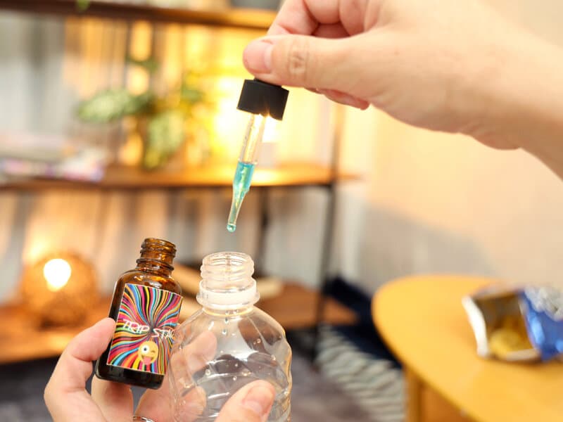 AJVR-195 【VR】当我H时害羞害羞的时候，我偷偷给她下了春药，她史无前例。“咕咕咕咕！！”