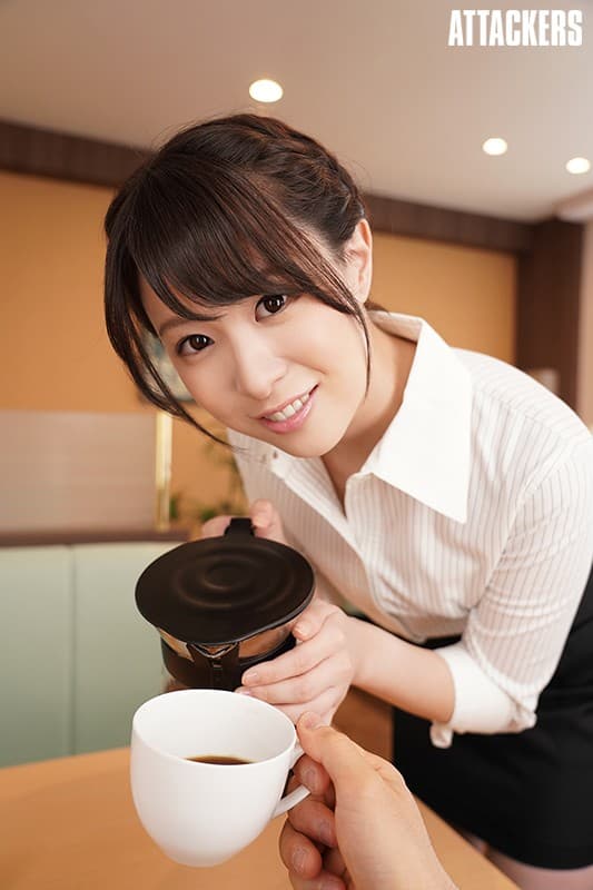 ATVR-018 [VR] 一直盯着你看 ● P二宮ひかり