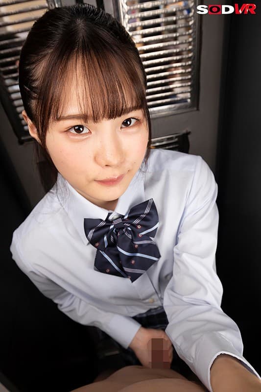 DSVR-610 [VR] [密室储物柜中的VR] 当我和一个可爱的小学生单独进入艺术俱乐部的[储物柜内]时，我无法忍受，因为我在可以呼吸的距离处勃起’3厘米到我的嘴唇’… 松本いちか