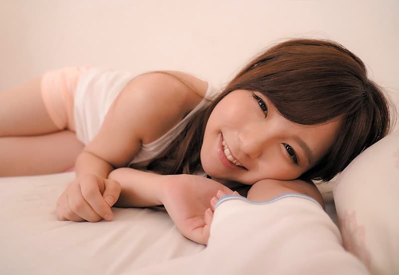 JPSVR-001 [VR] 第一！特价！ “我一直很喜欢……” 当我意识到这一点时，她最好的朋友的房间年轻了两岁！她似乎一直在瞄准我……我无法克服她（她最好的朋友）靠近的诱惑……终于我的嘴唇和嘴唇……