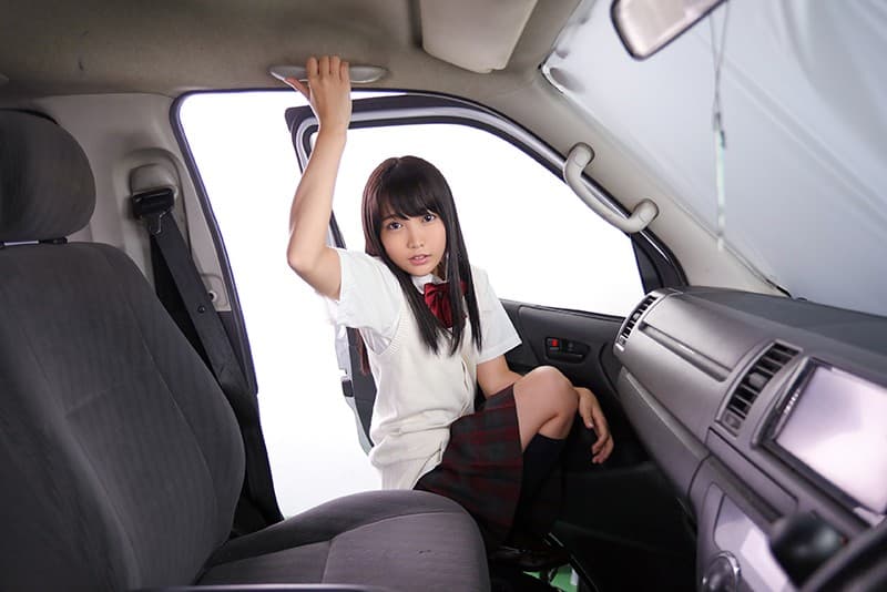 KIWVR-109 [VR]60fps [奇闻趣事 VR] 在匹配的应用程序中遇到的制服美少女的肮脏责备◆小恶魔J○和丰富的中出密室车性爱枢木あおい