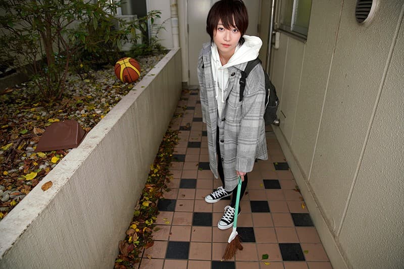 URVRSP-037 [VR] 总是像男朋友一样说话的儿时朋友Efu