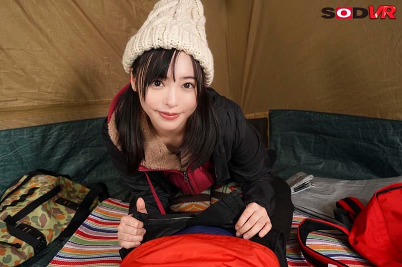 DSVR-382 【VR】【雪山遭難VR】このままじゃ凍死確実！裸で抱き合ってカラダを温め合い、至近距離で見つめられながら密着摩擦で生性器をコスり合った直後に極限状態のサバイバルSEX 小倉由菜